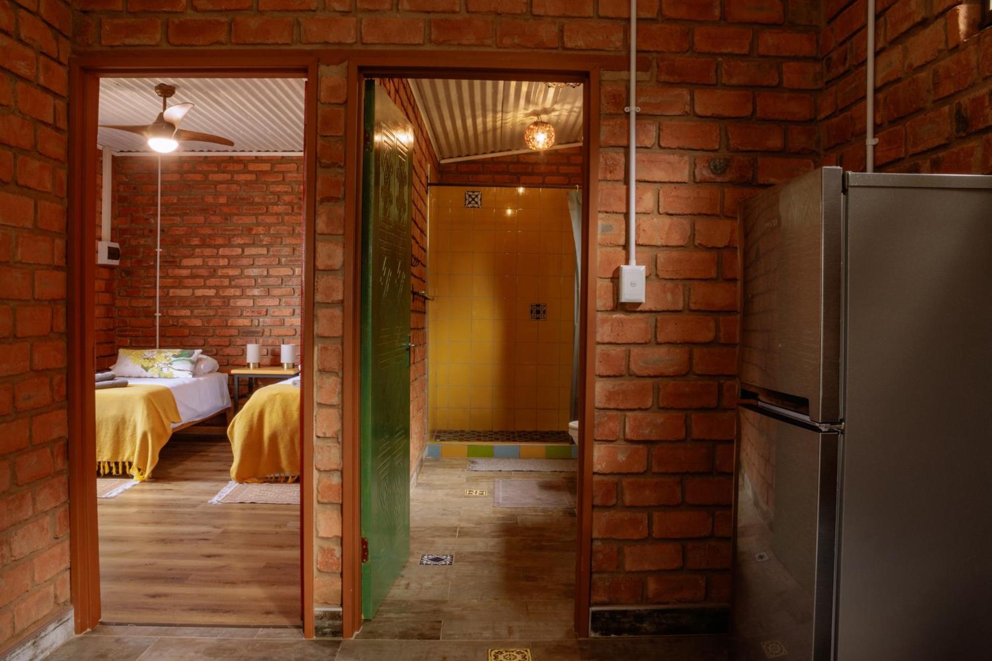 Otavi Vineyards Self-Catering & Camping מראה חיצוני תמונה