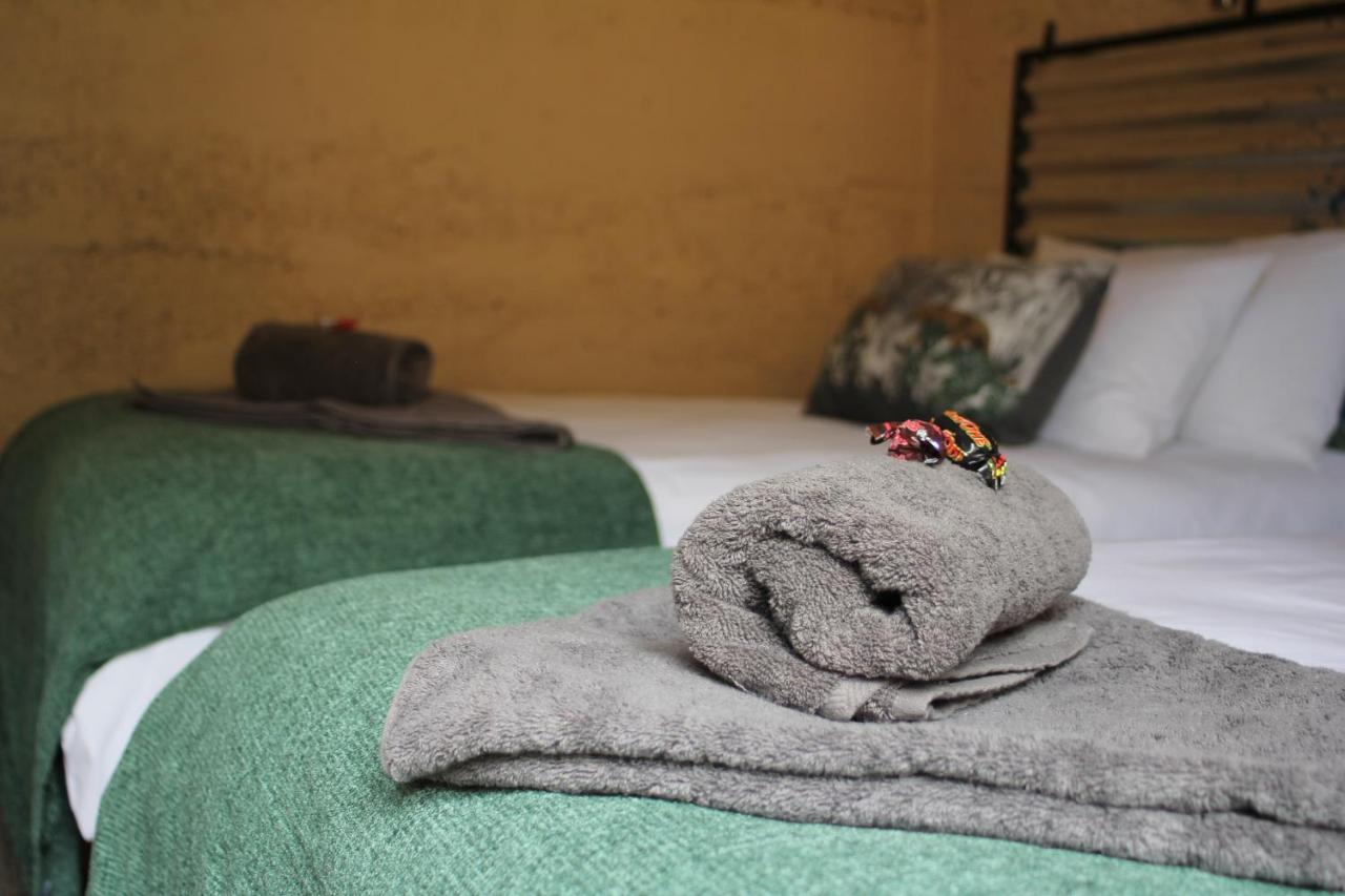 Otavi Vineyards Self-Catering & Camping מראה חיצוני תמונה